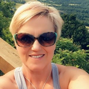 Meet your Posher, Cathy